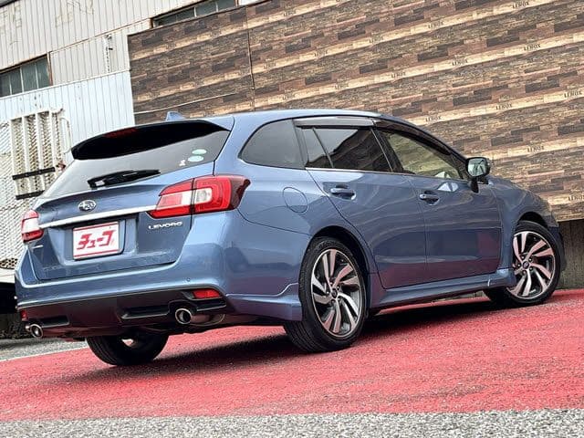 Car thumbnail 3