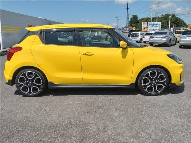 Car thumbnail 4