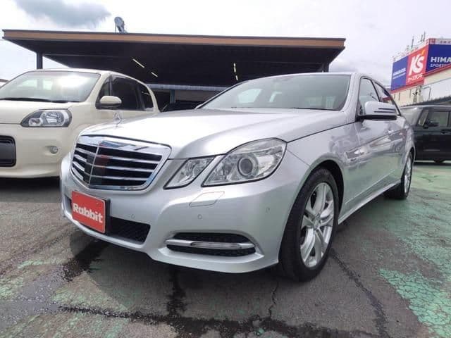 MERCEDES BENZ MERCEDES BENZ E class sedan