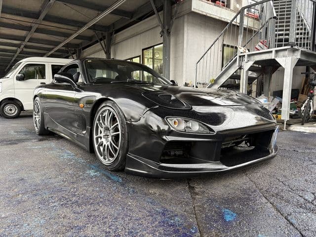 Car thumbnail 4