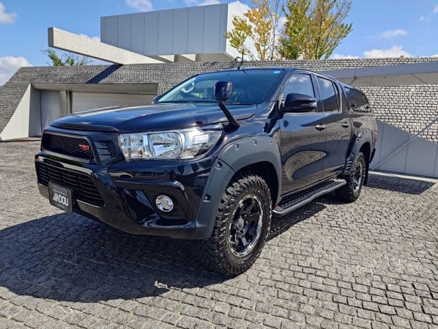 TOYOTA HILUX 4WD