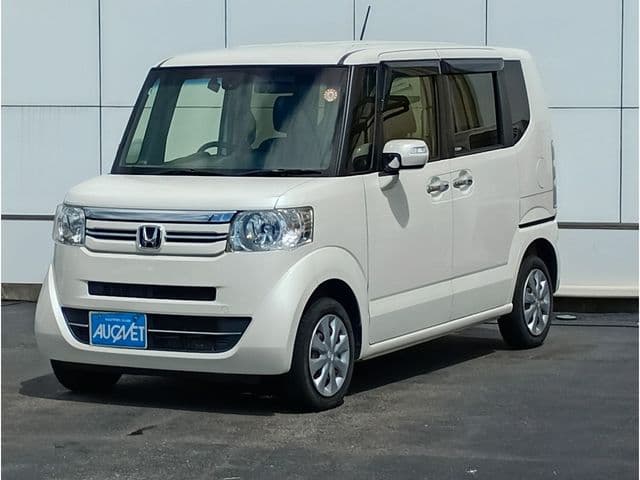HONDA N BOX 4WD