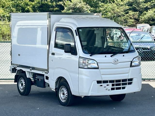 DAIHATSU