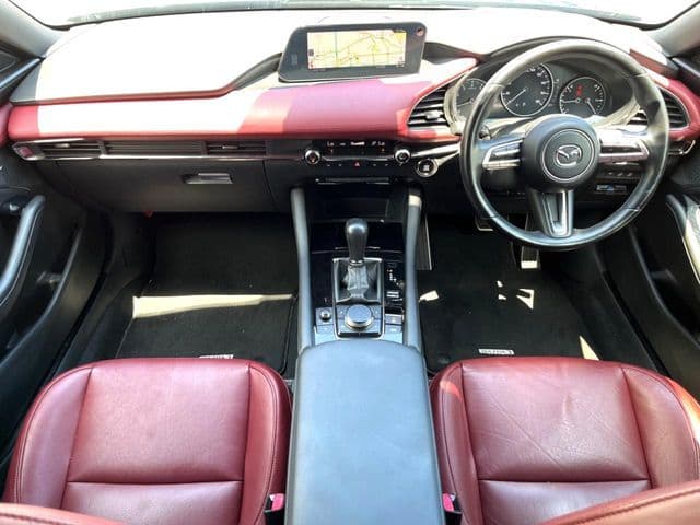 Car thumbnail 2