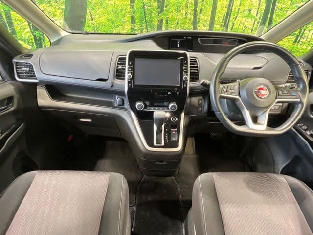 NISSAN