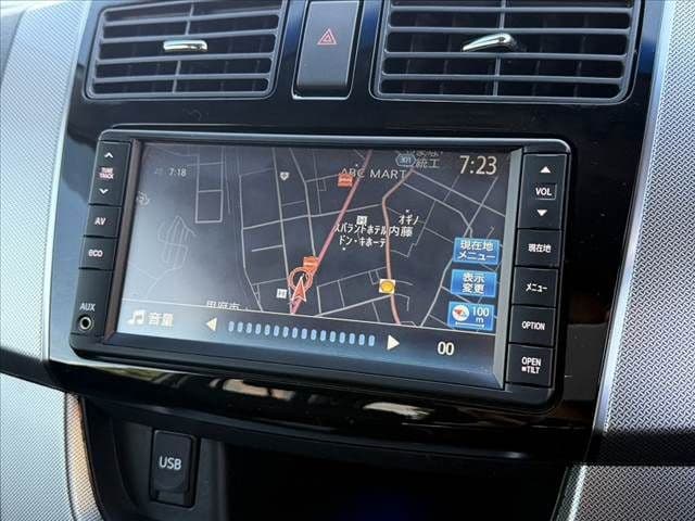 Car thumbnail 4