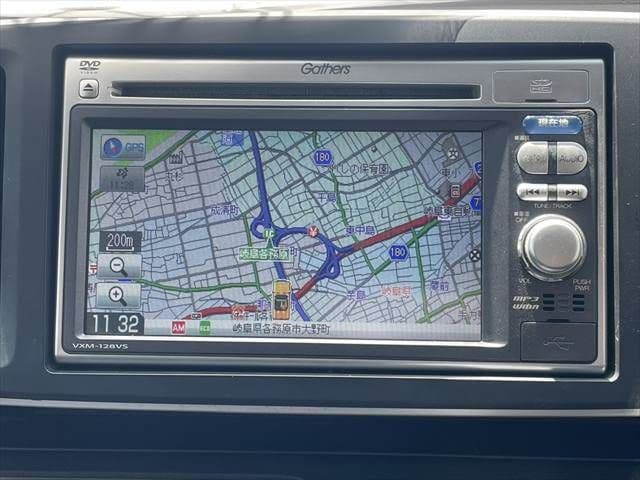 Car thumbnail 4