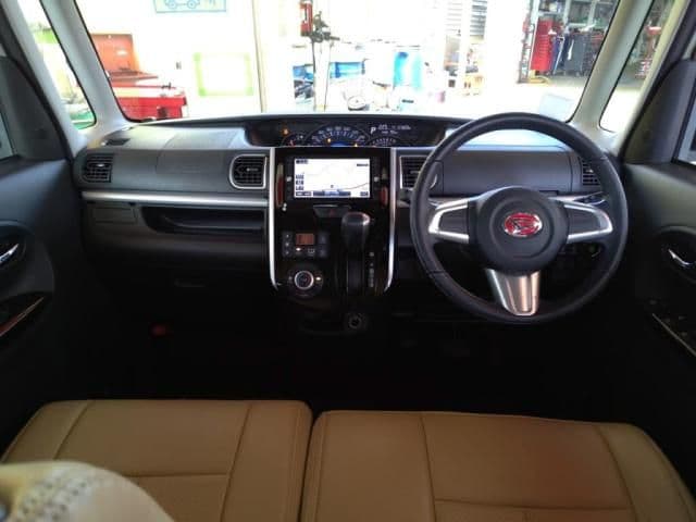 Car thumbnail 3