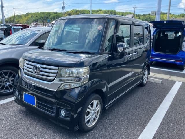 HONDA N BOX CUSTOM