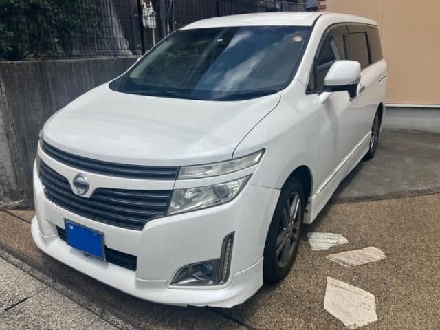 NISSAN