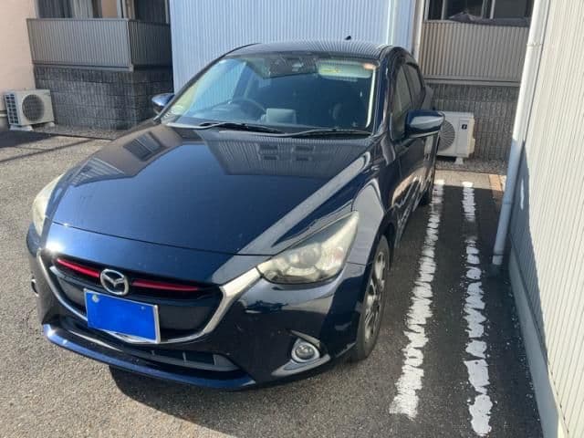 Car image 1