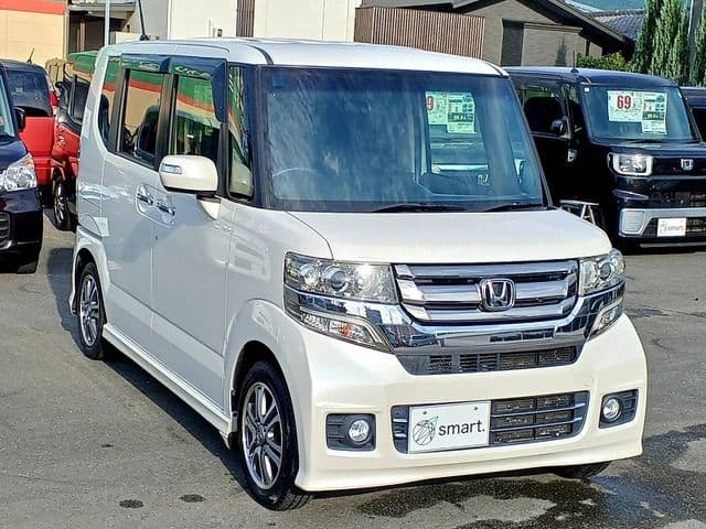 Car thumbnail 4