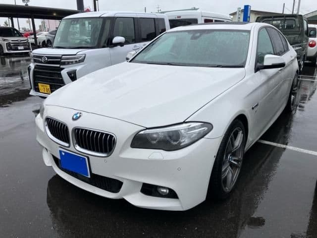 BMW BMW 5series sedan