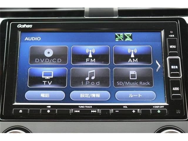 Car thumbnail 4