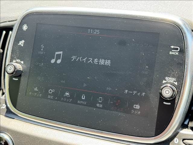 Car thumbnail 3
