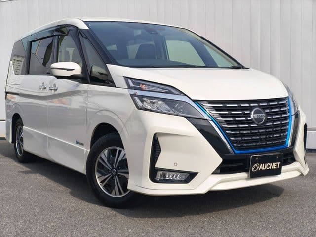 NISSAN