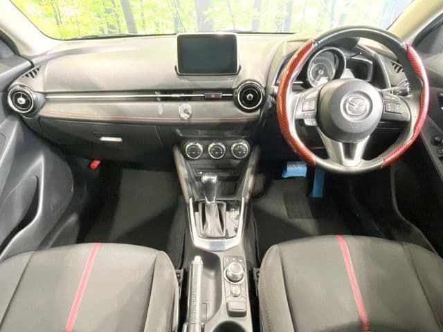 Car thumbnail 2