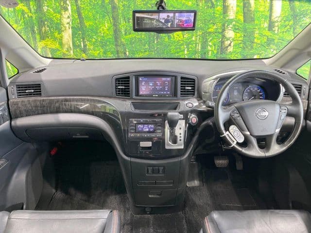 NISSAN