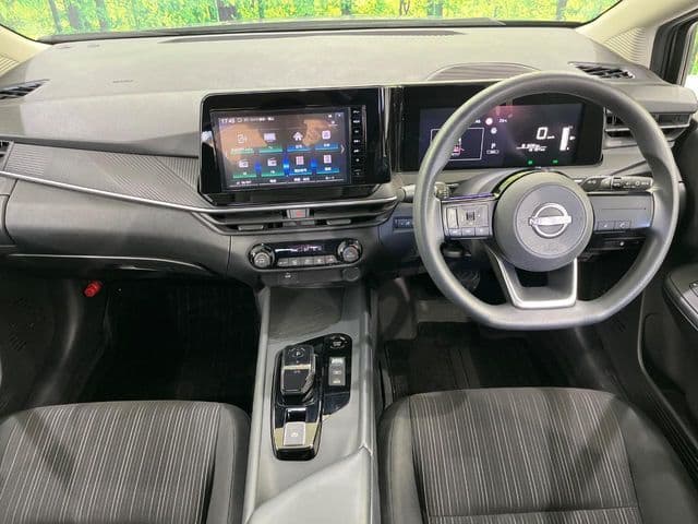 NISSAN