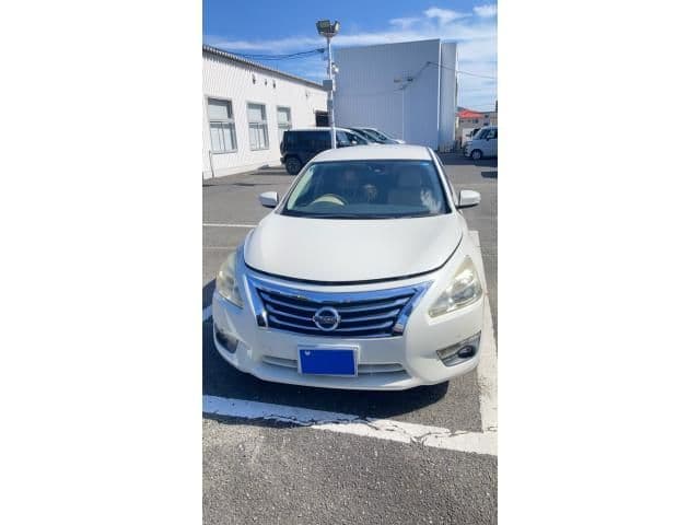 NISSAN