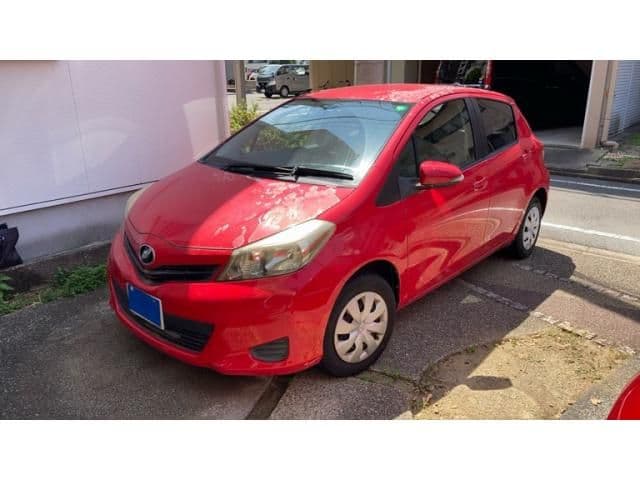 Car image 1