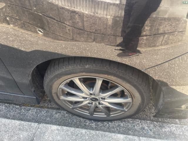 Car thumbnail 4