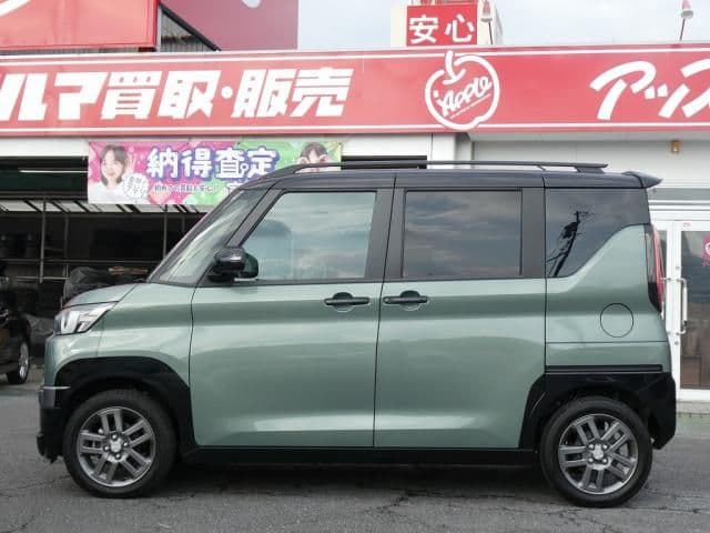 Car thumbnail 4
