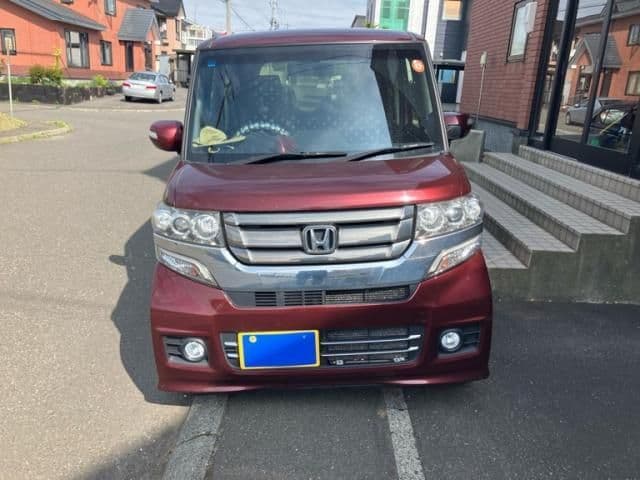 HONDA N BOX CUSTOM 4WD