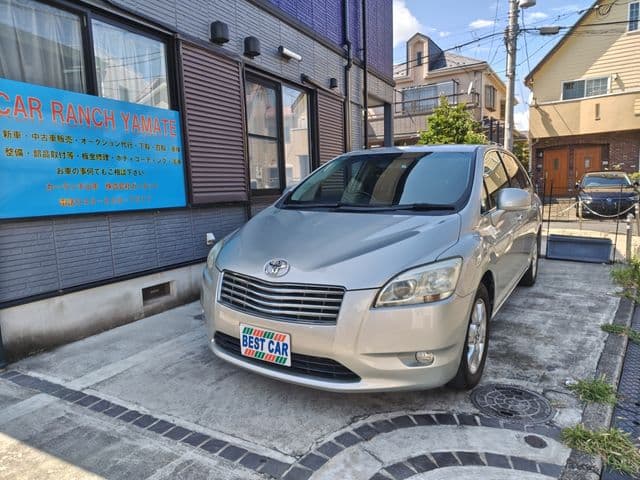 TOYOTA MARK X ZIO