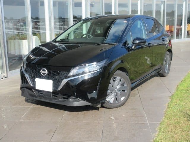 NISSAN