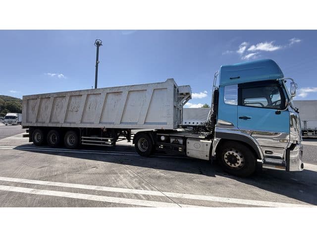 NISSAN DIESEL Quon