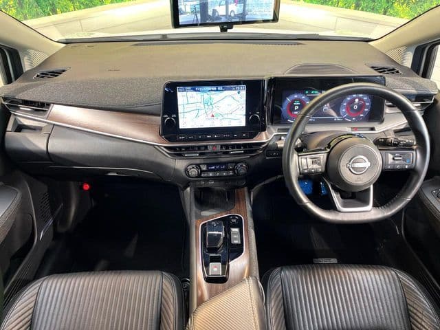 NISSAN