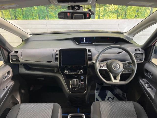 NISSAN