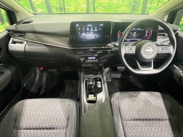 NISSAN