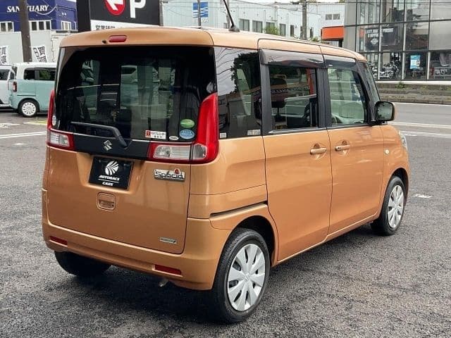 Car thumbnail 3