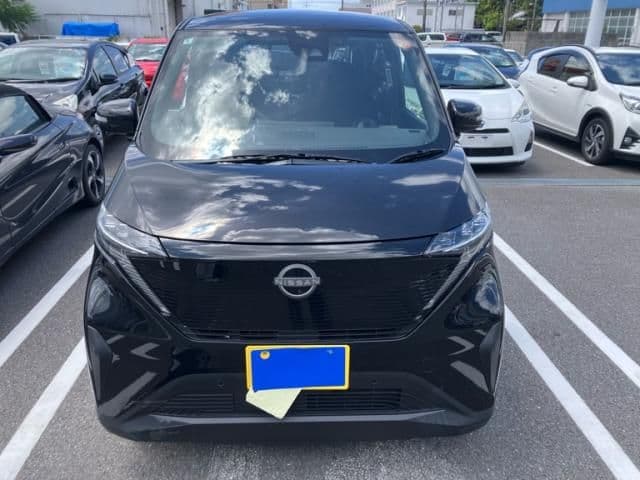 NISSAN