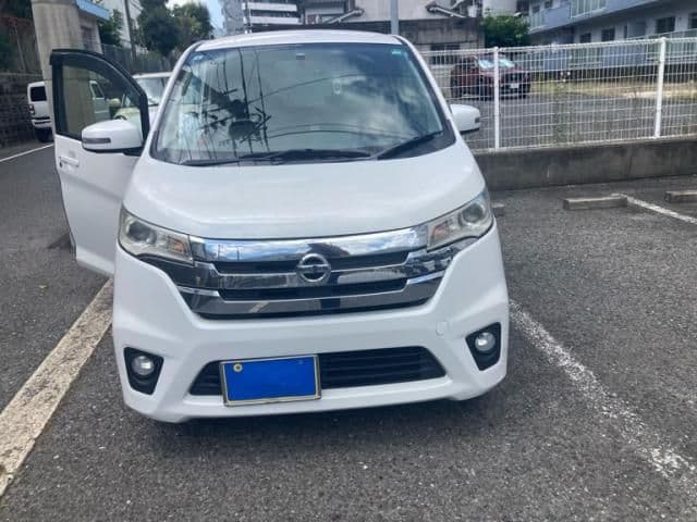 NISSAN