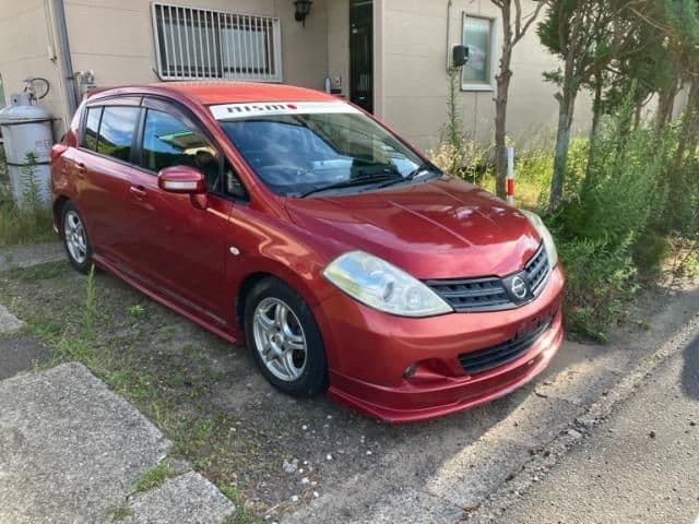 NISSAN