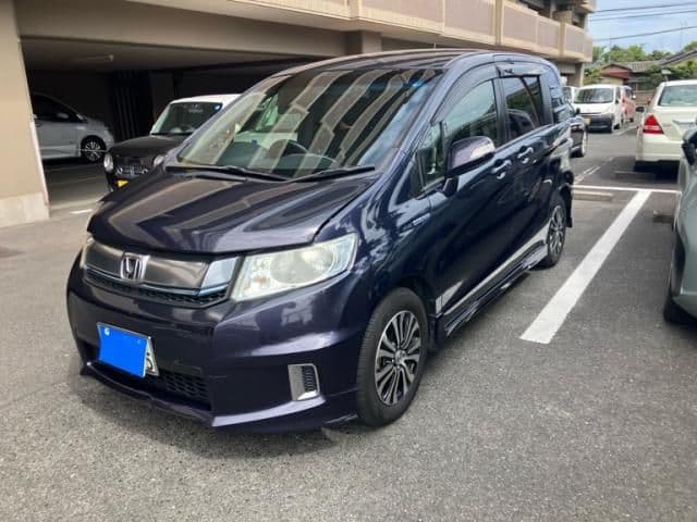 HONDA FREED Spike HYBRID
