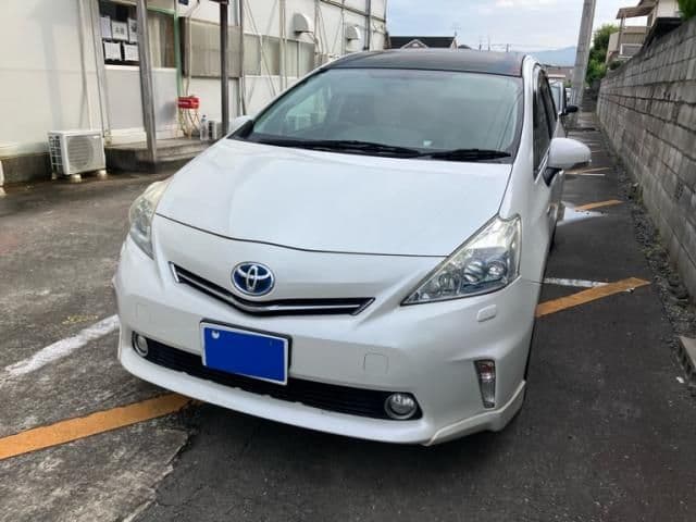 Car image 1