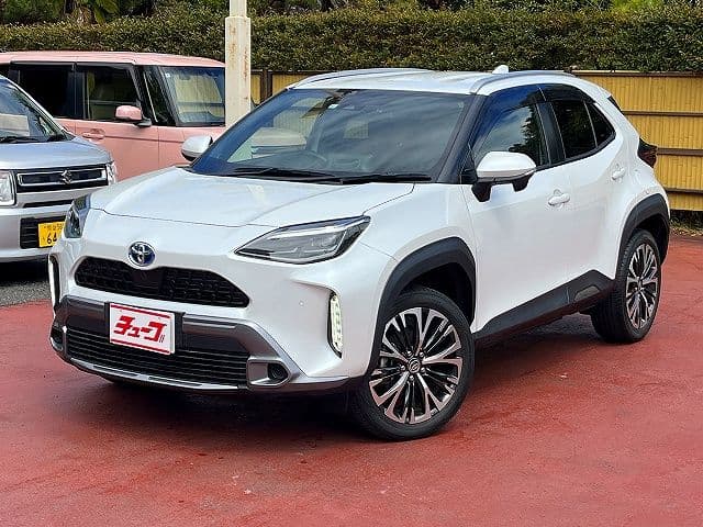 TOYOTA YARIS CROSS HYBRID