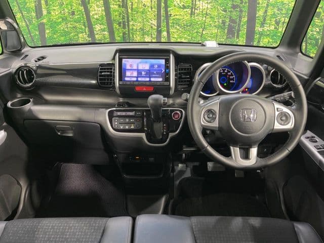 Car thumbnail 2