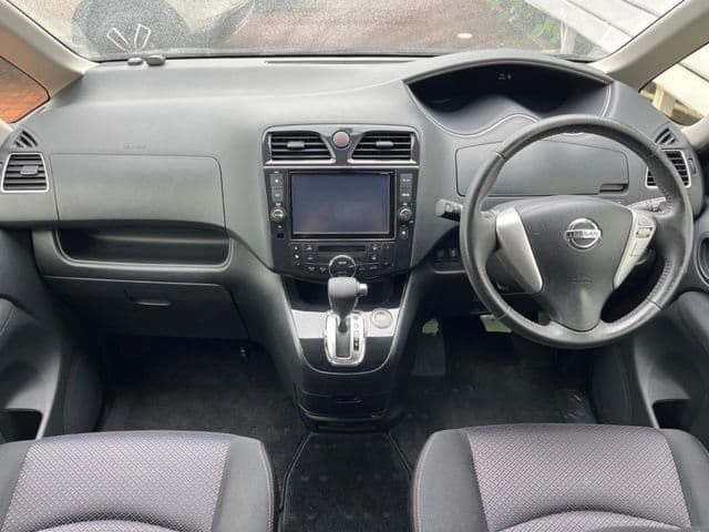 NISSAN