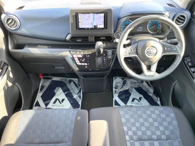 NISSAN