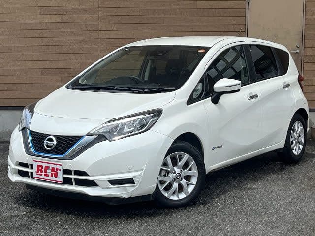NISSAN