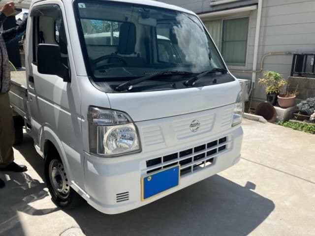 NISSAN