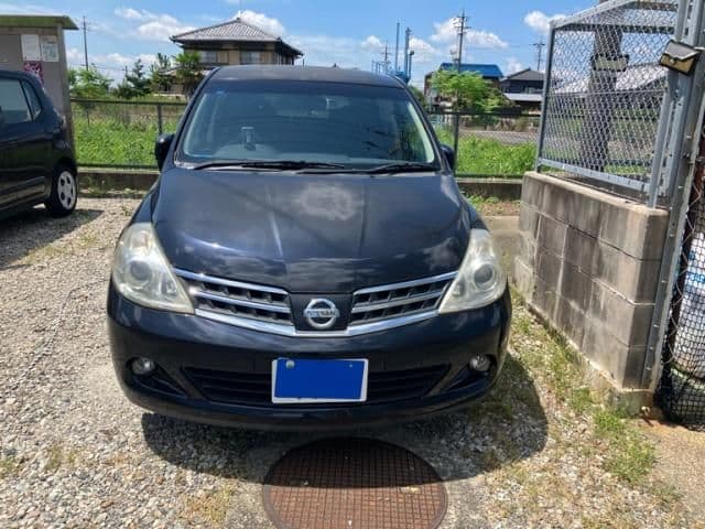 NISSAN