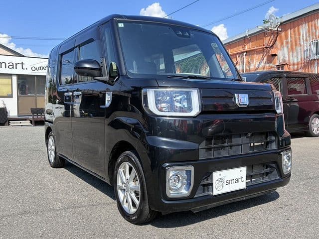 Car thumbnail 4