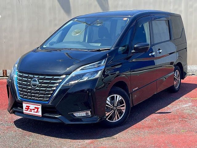 NISSAN