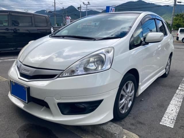 HONDA FIT SHUTTLE HYBRID